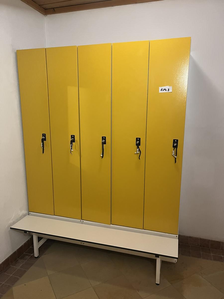 Spind 5-teilig mit Sitzbank, 150 x 50 x 998