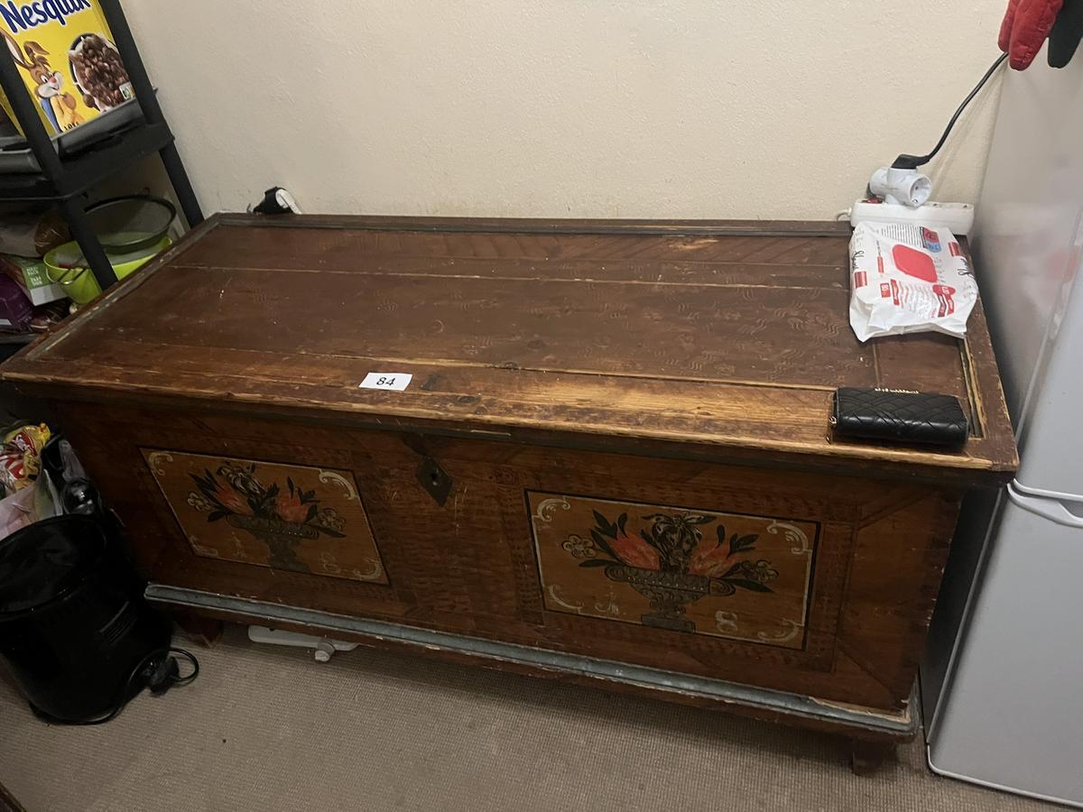 Bauerntruhe, 142 x 60 x 72?d=2026-04-14 22:11:19