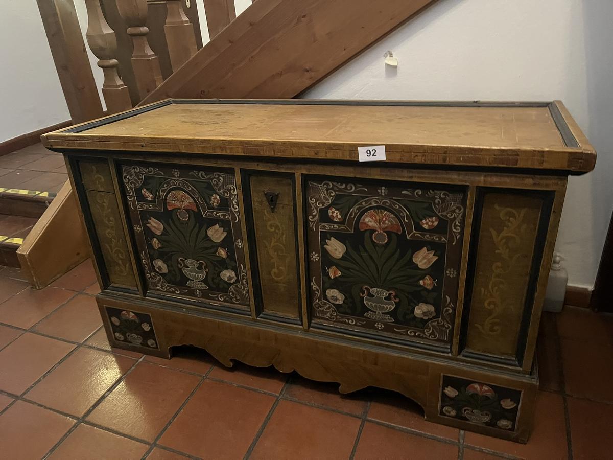 Bauerntruhe, 165 x 73 x 92