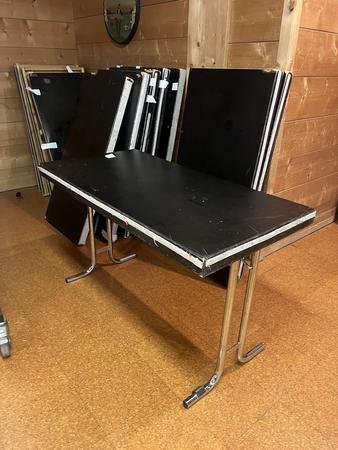 14 Stk. Klapp-/ Cateringtische, 120 x 60 14 Stk. Klapp-/ Cateringtische, 120 x 60