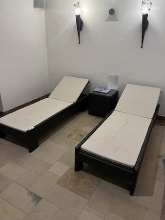 7 Stk. Rattan Liegestühle 7 Stk. Rattan Liegestühle