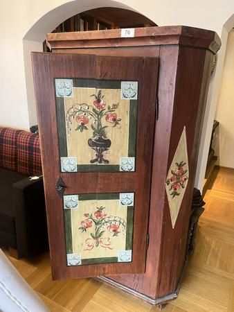 Bauernkasten, 100 x 48 x 170 Bauernkasten, 100 x 48 x 170