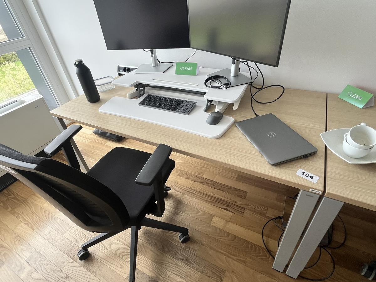 BENE Schreibtisch ohne R&uuml;ckwand 160 x 80 cm?d=2026-04-30 19:23:22