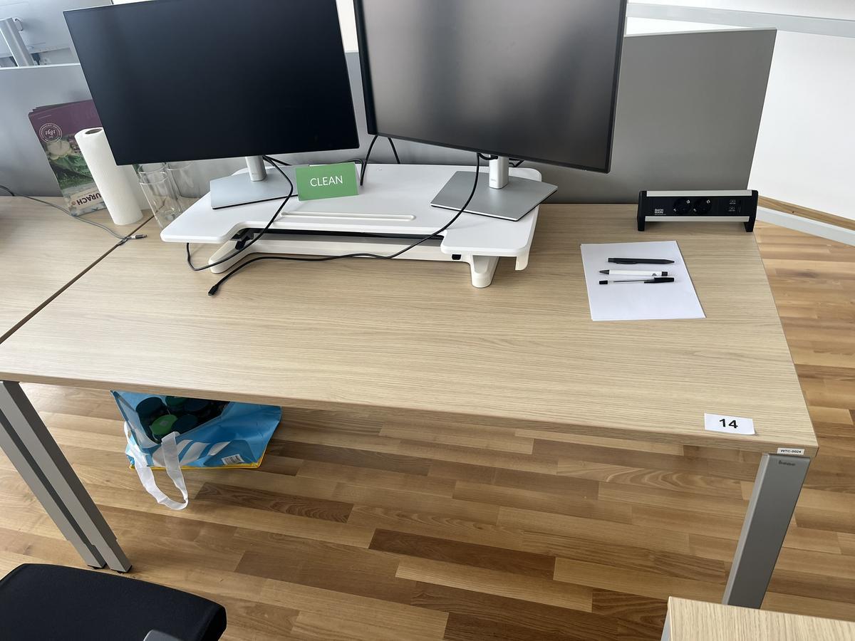 BENE Schreibtisch mit R&uuml;ckwand 160 x 80 cm?d=2026-04-30 18:03:38