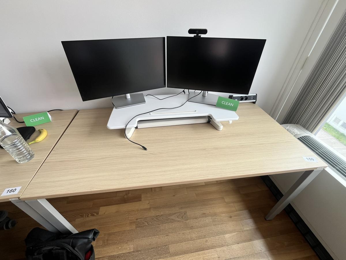 BENE Schreibtisch mit R&uuml;ckwand 160 x 80 cm?d=2026-04-30 18:03:37