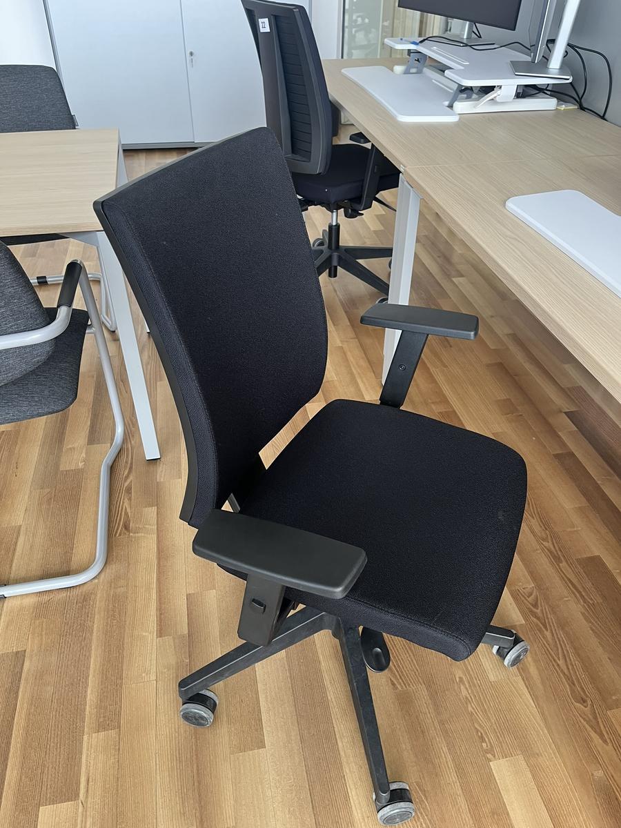 B&uuml;rodrehstuhl BENE schwarz Novy Styl