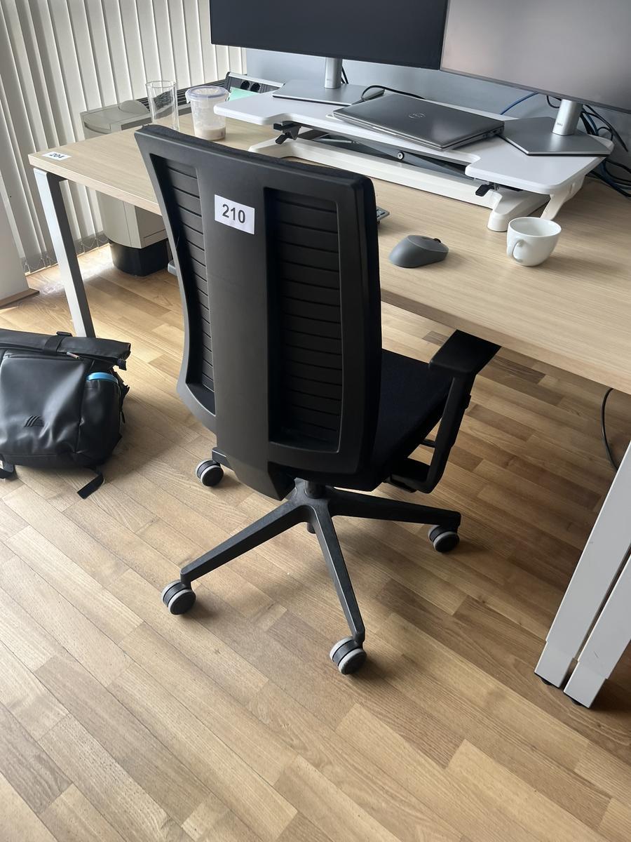 B&uuml;rodrehstuhl BENE schwarz Novy Styl?d=2026-04-30 19:22:21