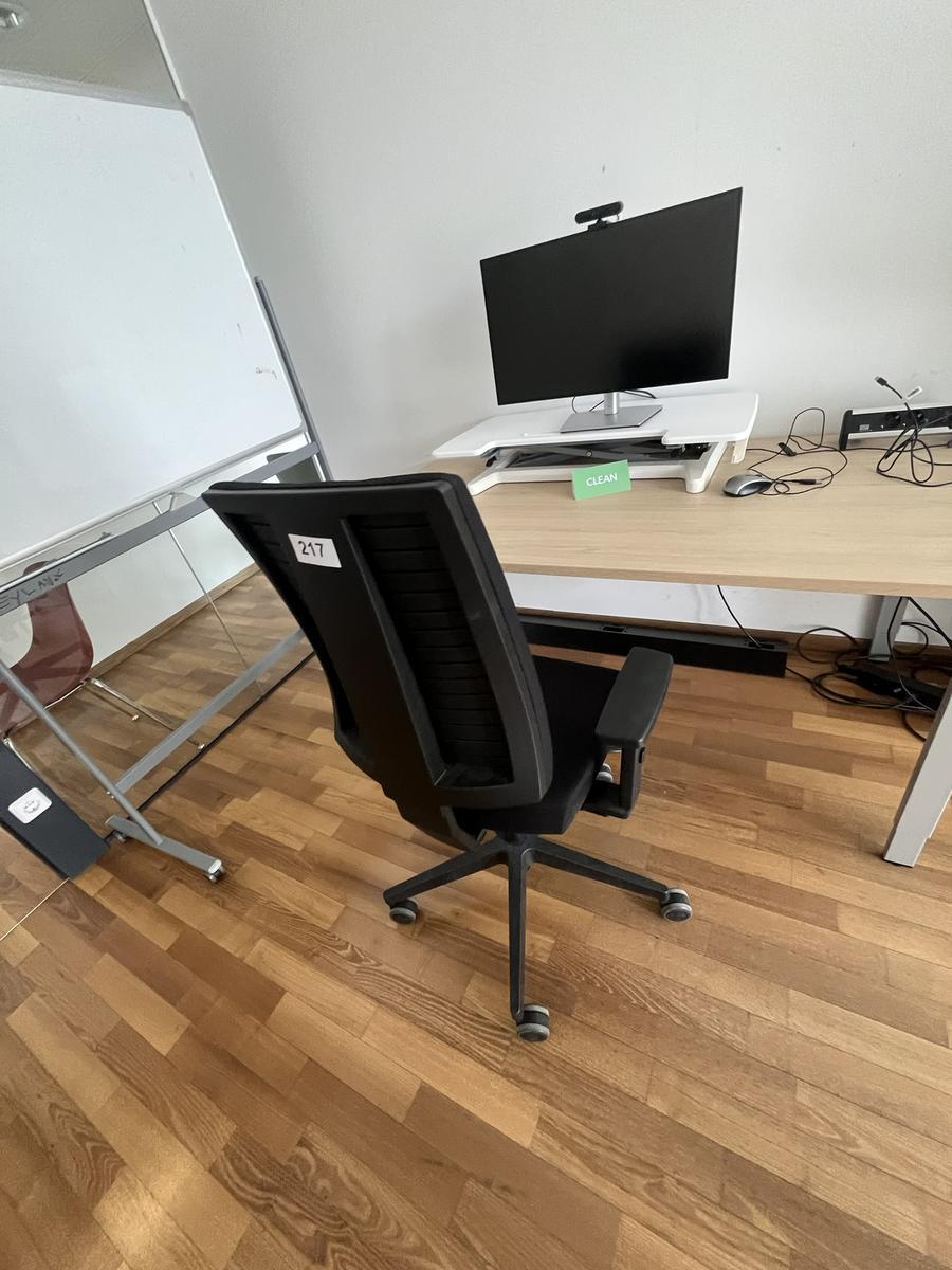 B&uuml;rodrehstuhl BENE schwarz Novy Styl