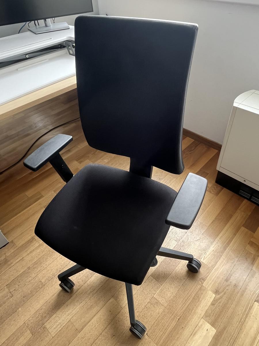B&uuml;rodrehstuhl BENE schwarz Novy Styl