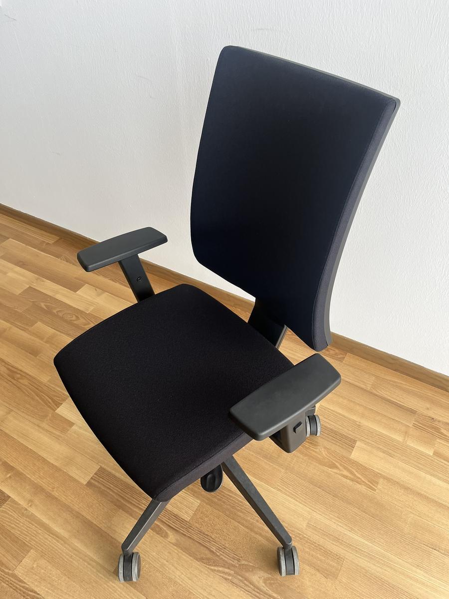 B&uuml;rodrehstuhl BENE schwarz Novy Styl