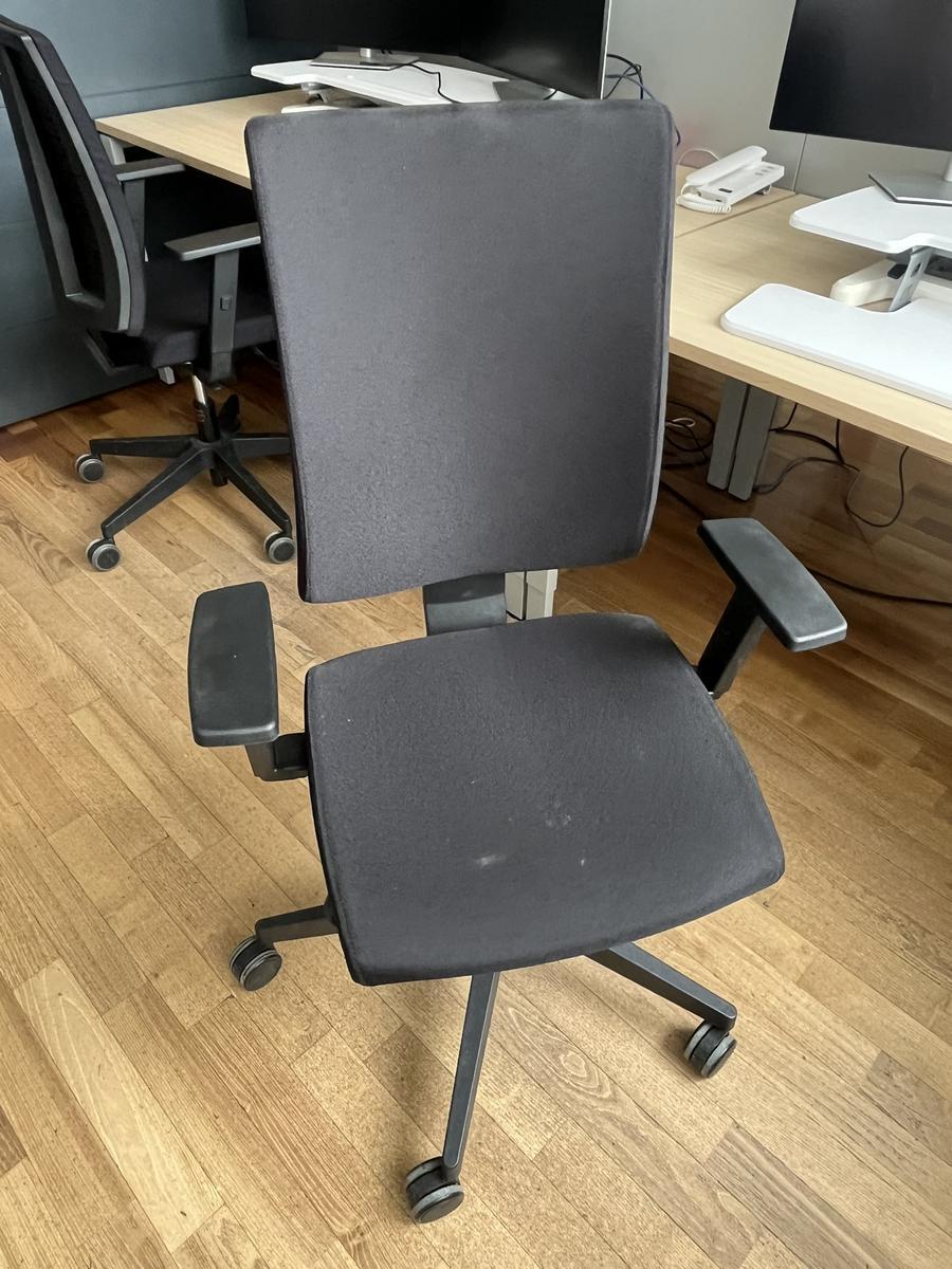 B&uuml;rodrehstuhl BENE schwarz Novy Styl?d=2026-04-30 19:22:24