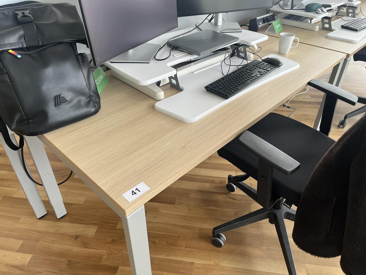 BENE Schreibtisch ohne R&uuml;ckwand 160 x 80 cm?d=2026-04-30 18:03:24