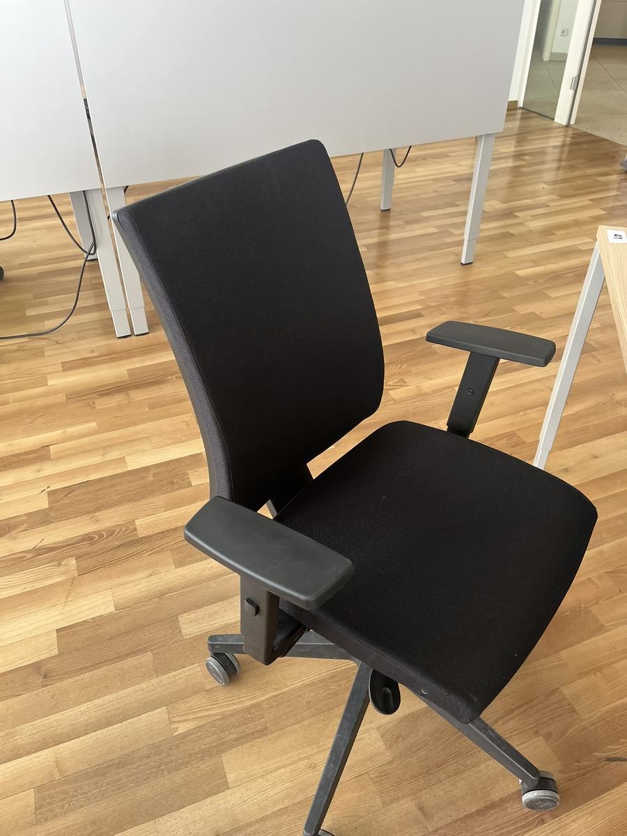 B&uuml;rodrehstuhl BENE schwarz Novy Styl