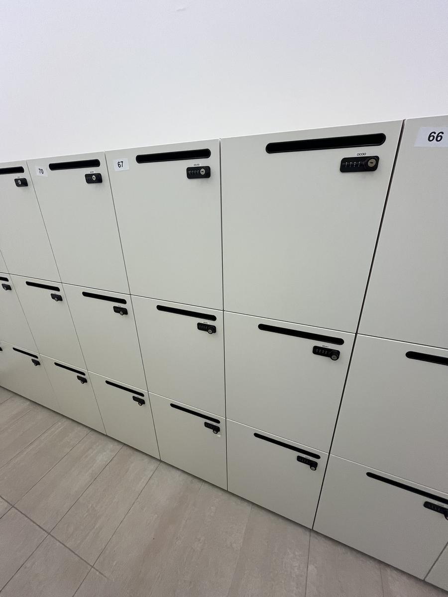 BENE Locker Zahlenschloss -Schlie&szlig;fach f&uuml;r Mitarbeiter 90/60/170 cm