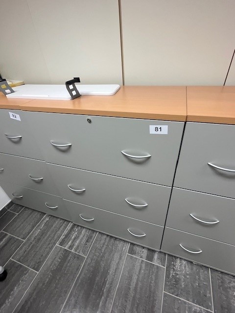 HALI Auszusladenschrank mit 3 Laden ca. 80/45/115 cm