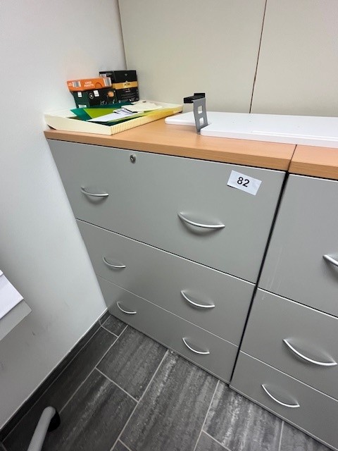 HALI Auszusladenschrank mit 3 Laden ca. 80/45/115 cm?d=2026-04-30 18:03:15