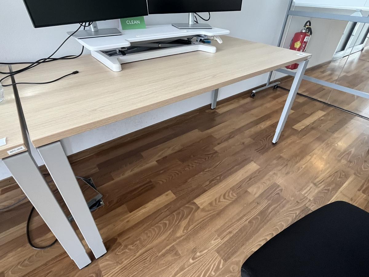 BENE Schreibtisch ohne R&uuml;ckwand 160 x 80 cm?d=2026-04-30 18:03:19