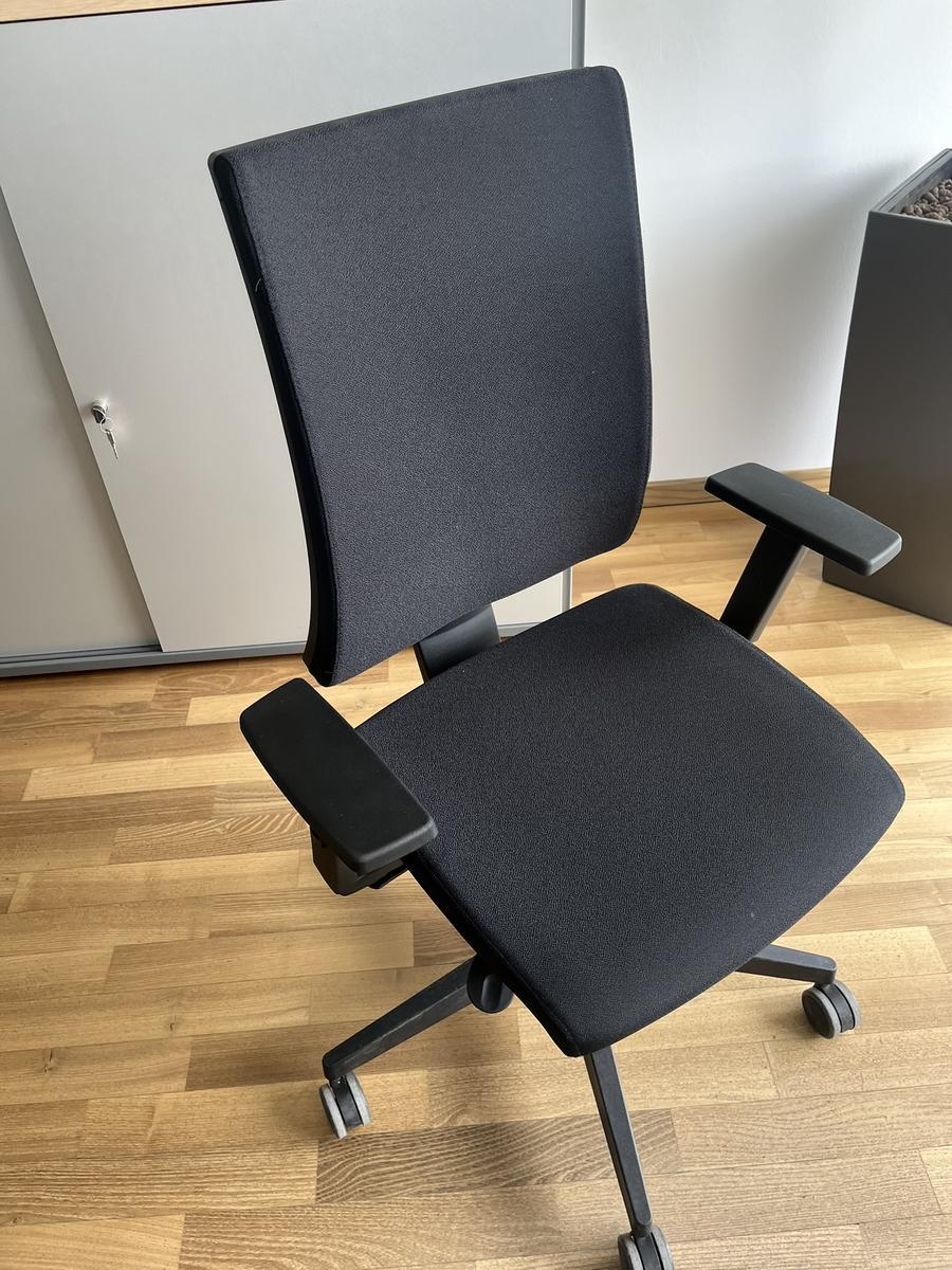 B&uuml;rodrehstuhl BENE schwarz Novy Styl?d=2026-04-30 18:03:28