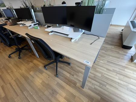 BENE Schreibtisch mit R�ckwand 160 x 80 cm