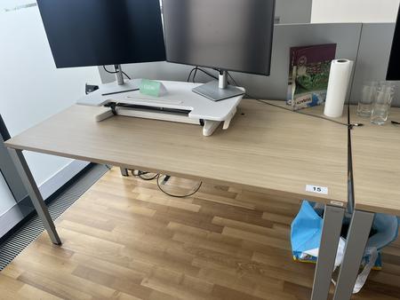 BENE Schreibtisch mit R�ckwand 160 x 80 cm