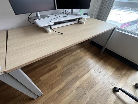 BENE Schreibtisch ohne R�ckwand 160 x 80 cm