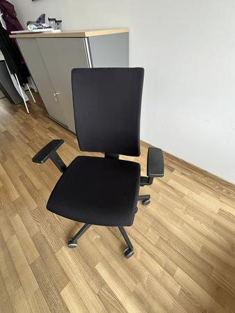 B�rodrehstuhl BENE schwarz Novy Styl