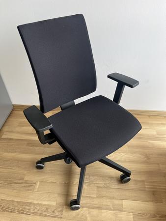 B�rodrehstuhl BENE schwarz Novy Styl