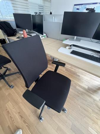 B�rodrehstuhl BENE schwarz Novy Styl