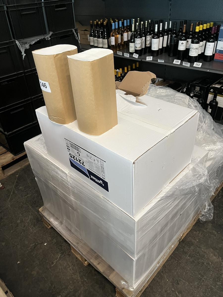 Falt-, Papierhandt&uuml;cher gefaltet 160 Pakete = 8 Originalkarton?d=2026-04-30 16:52:16