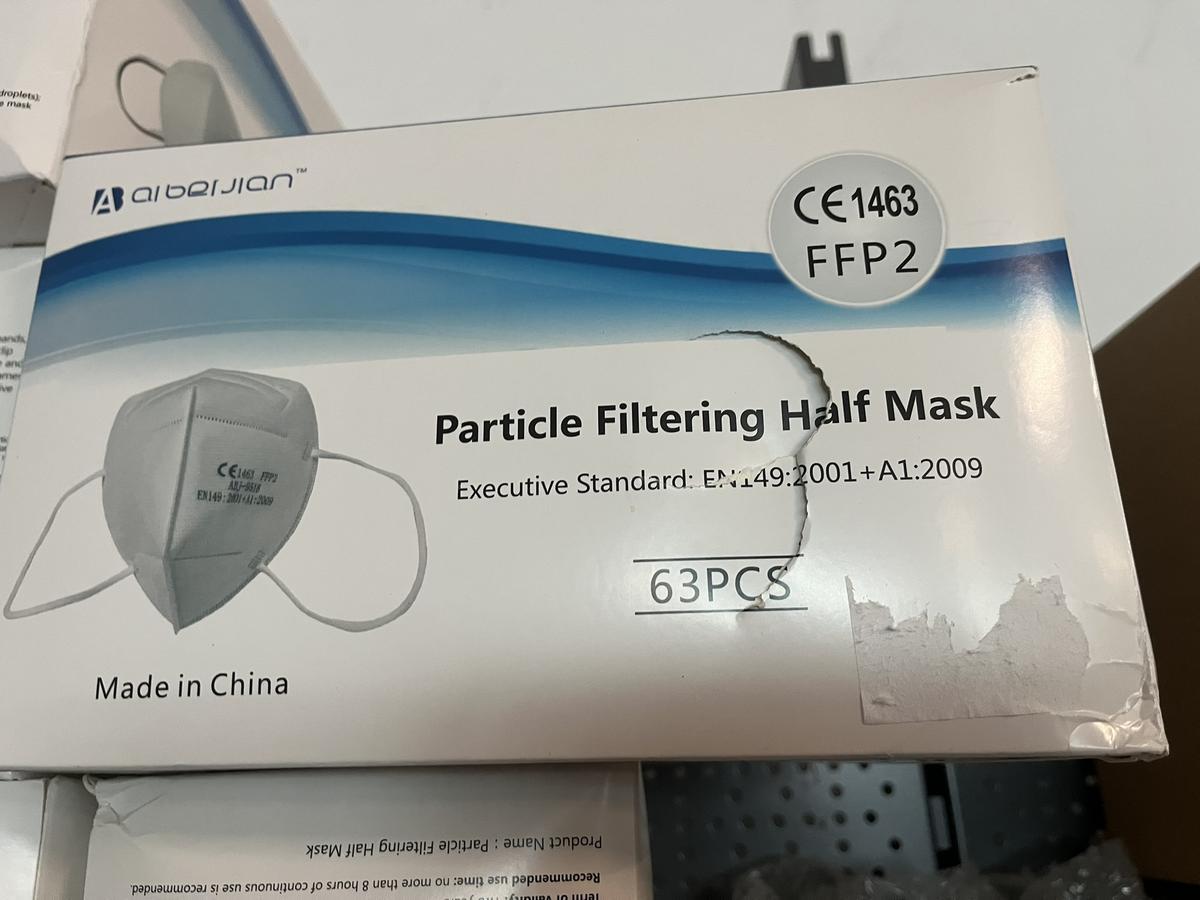 40 Karton FFP 2 Schutzmasken je 63 St&uuml;ck?d=2026-04-30 16:52:10