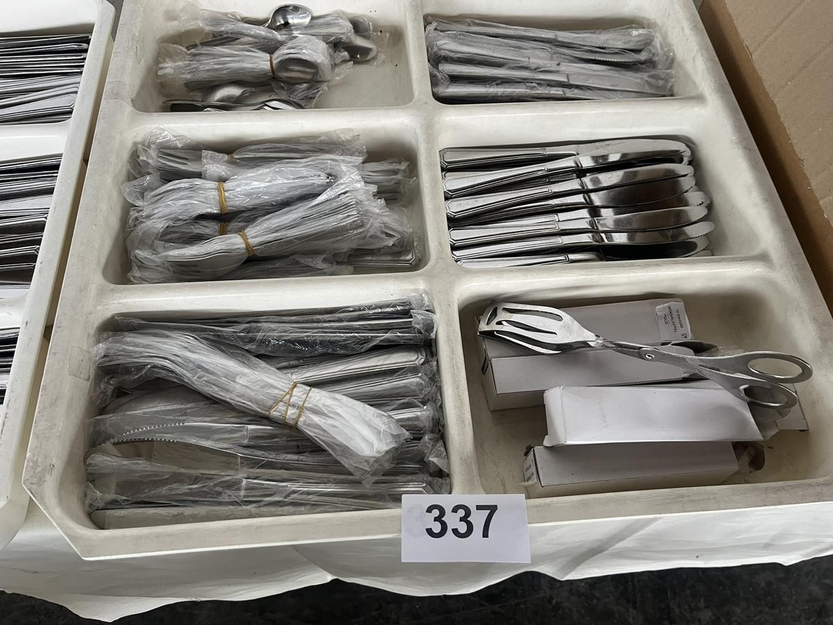 230 teiliges Besteckset: 65 Speisemesser,80 Kuchengabel,30 Moccal&ouml;ffel, 10 Gabeln mit Box?d=2026-04-30 16:52:10