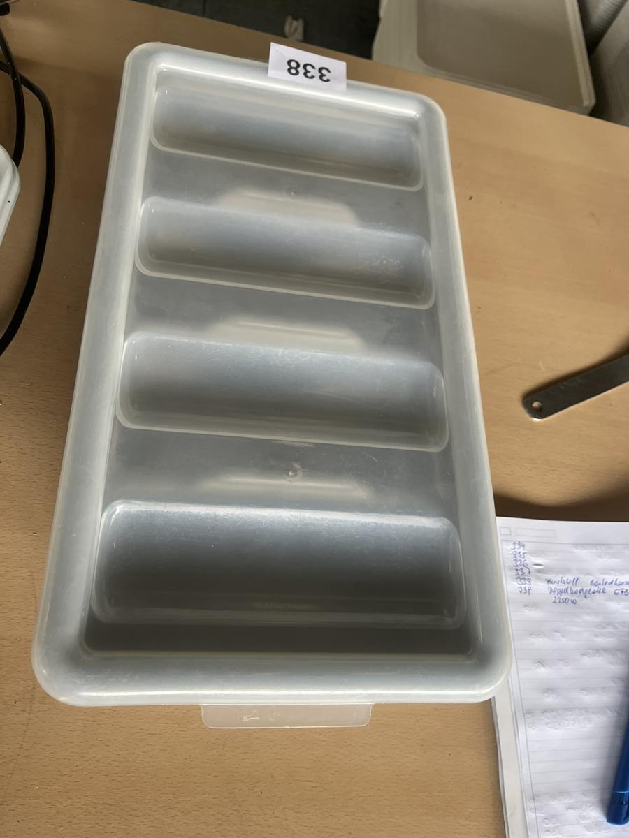 Kunststoff Besteckkassette mit Deckel?d=2026-04-30 16:50:33