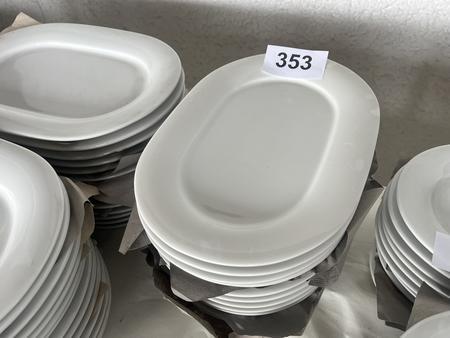 15 St�ck Porzellanteller - Platten Selfman 28x22 cm