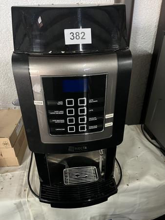 Toperzer Kaffeeautomat, mit 8 Sorten, inkl. Briter Filter