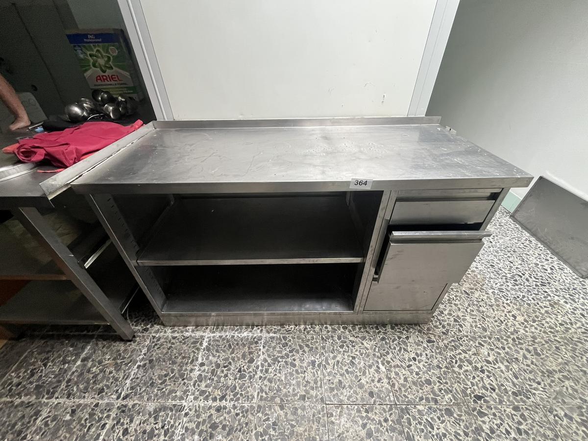 Edelstahltisch ca. 148 x 60 x 90 cm