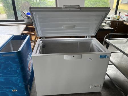 Beko Tiefk�hltruhe, Ma�e ca. 110 x 70 x 90 cm