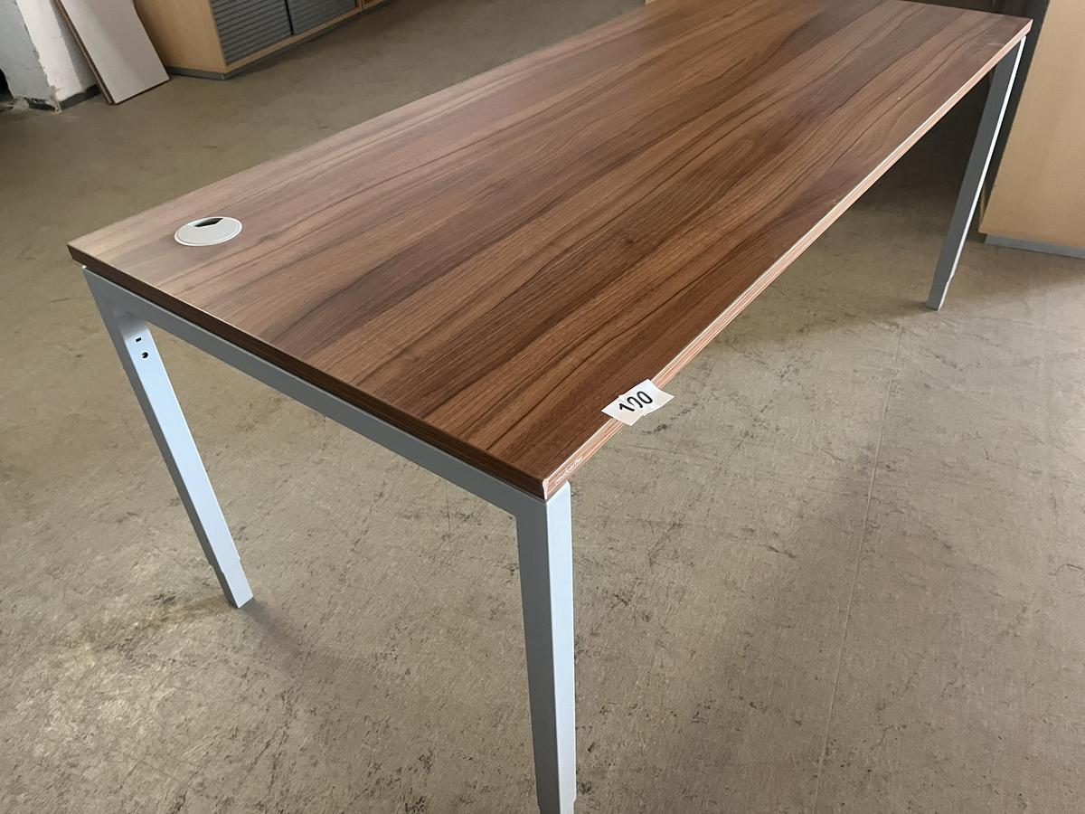 Neud&ouml;rfler Schreibtisch 180 x 90 cm?d=2026-05-08 16:19:22