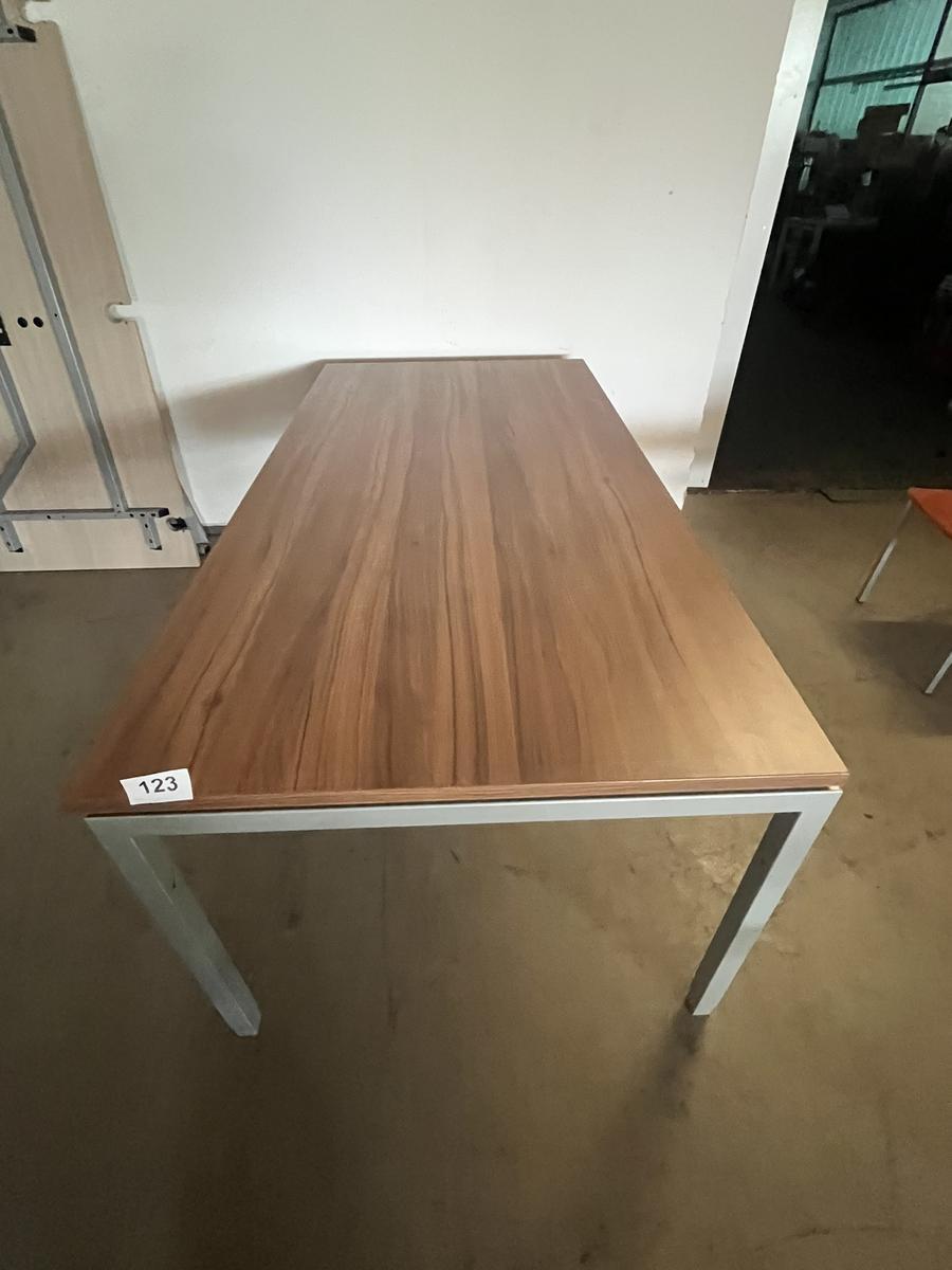 Neud&ouml;rfler Besprechungstisch 180 x 90 cm?d=2026-05-08 16:19:21