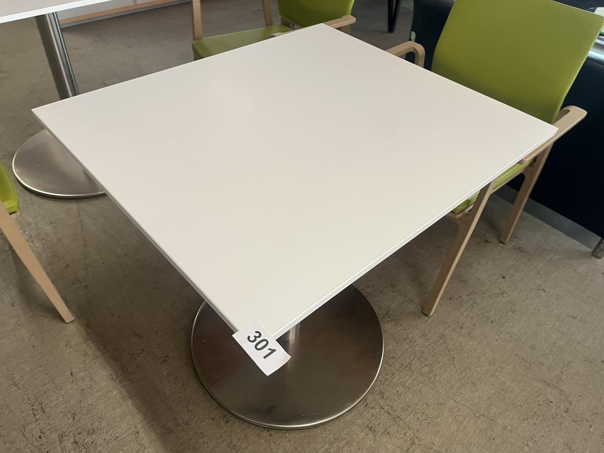 Tischmodul ca. 70 x 70 x 79 cm?d=2026-05-08 16:19:19