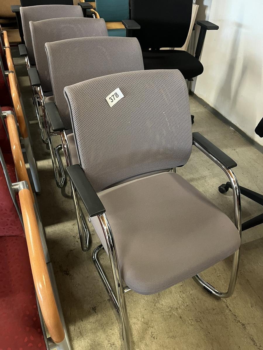 4 Stk. SEDUS Besprechungsst&uuml;hle mit Armlehne?d=2026-05-08 16:18:27