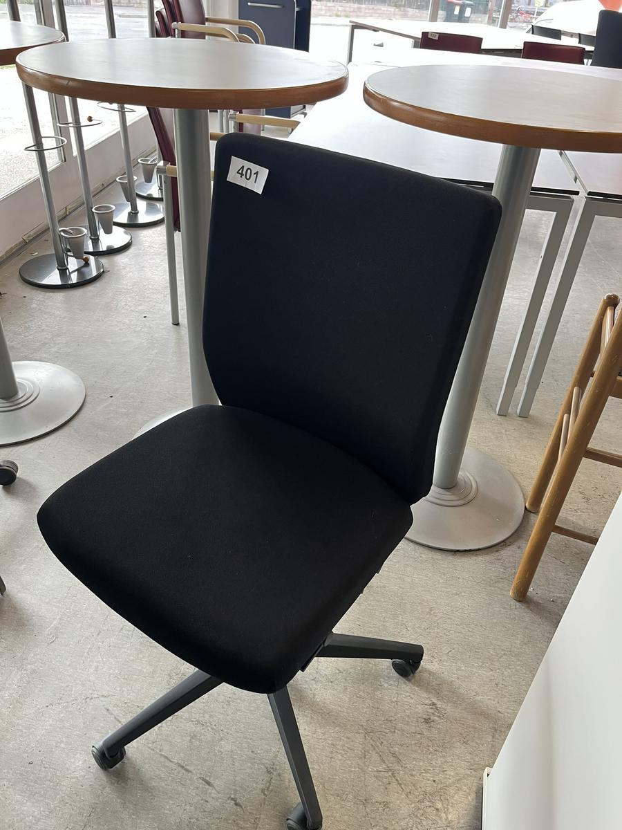 Neud&ouml;rfler B&uuml;rodrehstuhl schwarz Type 1 ohne Armlehne