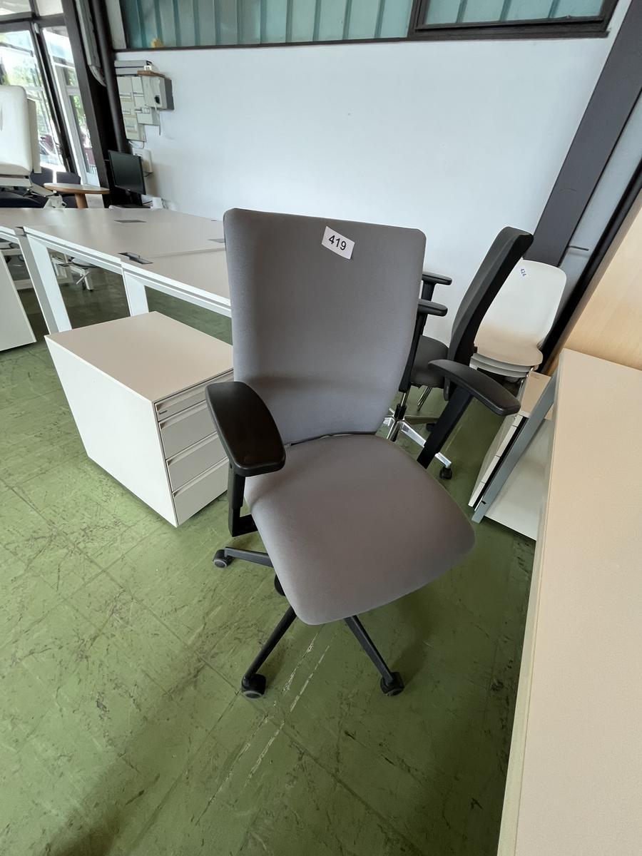 B&uuml;rodrehstuhl Type 2 mit Armlehne