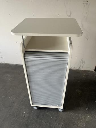 BENE High-Caddy, ca. 50 x 55 x 112 cm mit Rollo und einer B�roauszugslade - zwei Fachebenen