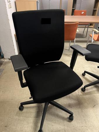 Neud�rfler B�rodrehstuhl schwarz Type 1