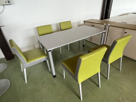 Besprechungstisch ca. 160x80 cm mit 5 Besprechungsst�hlen