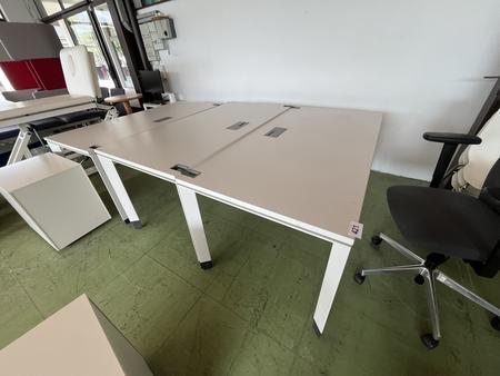 STEELCASE Schreibtisch ca. 160x80 cm weiss