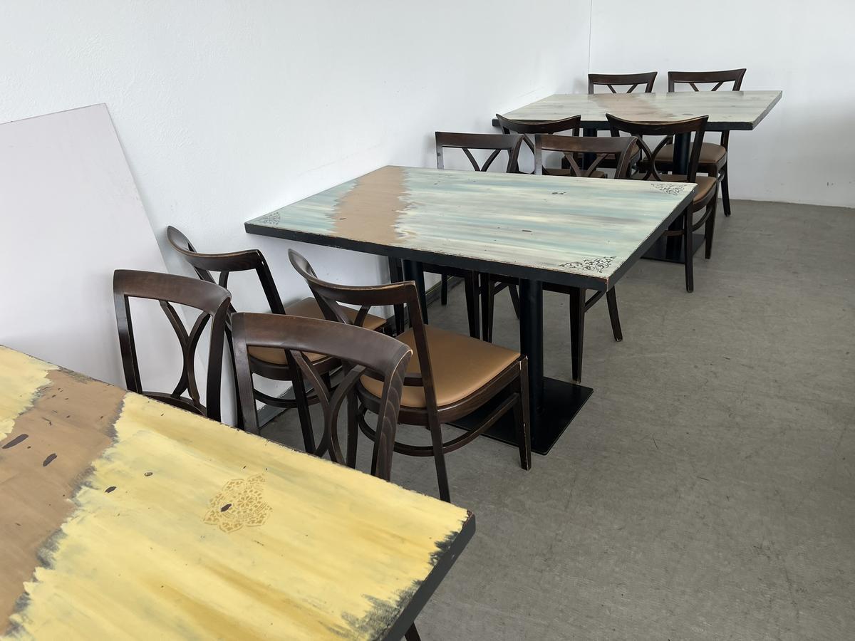 ca. 2 Stk. Gastrotische 115 x 70 cm