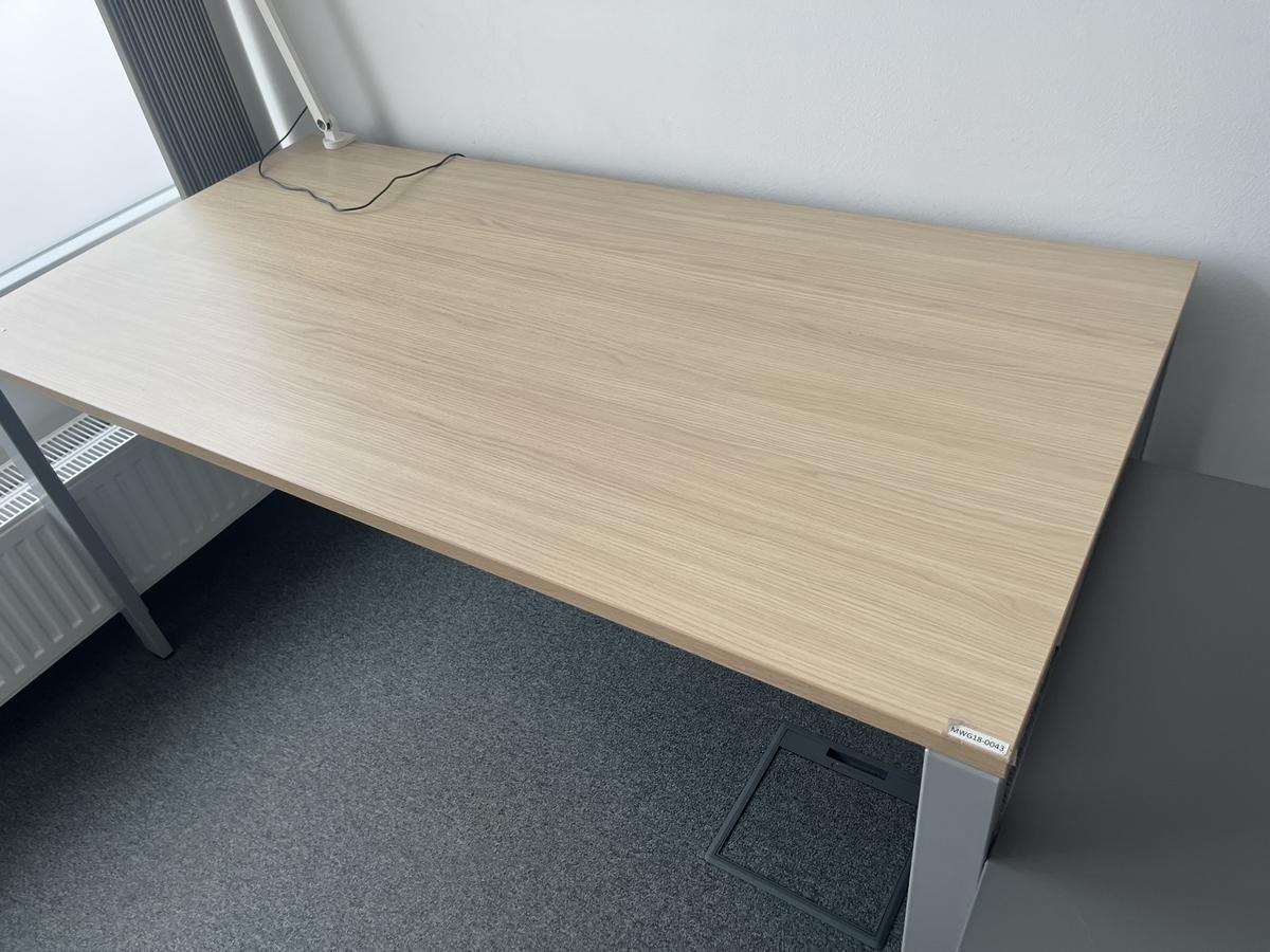 Schreibtischmodul BENE 160x80 cm?d=2026-05-13 13:50:03