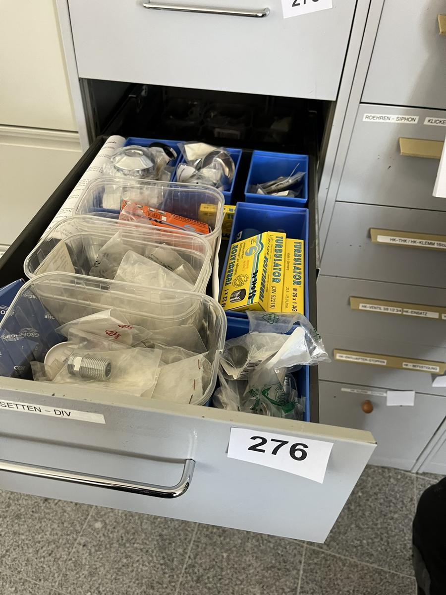 Ladeninhalt an Sanit&auml;rrosetten, Luftsprudlerperlatoren