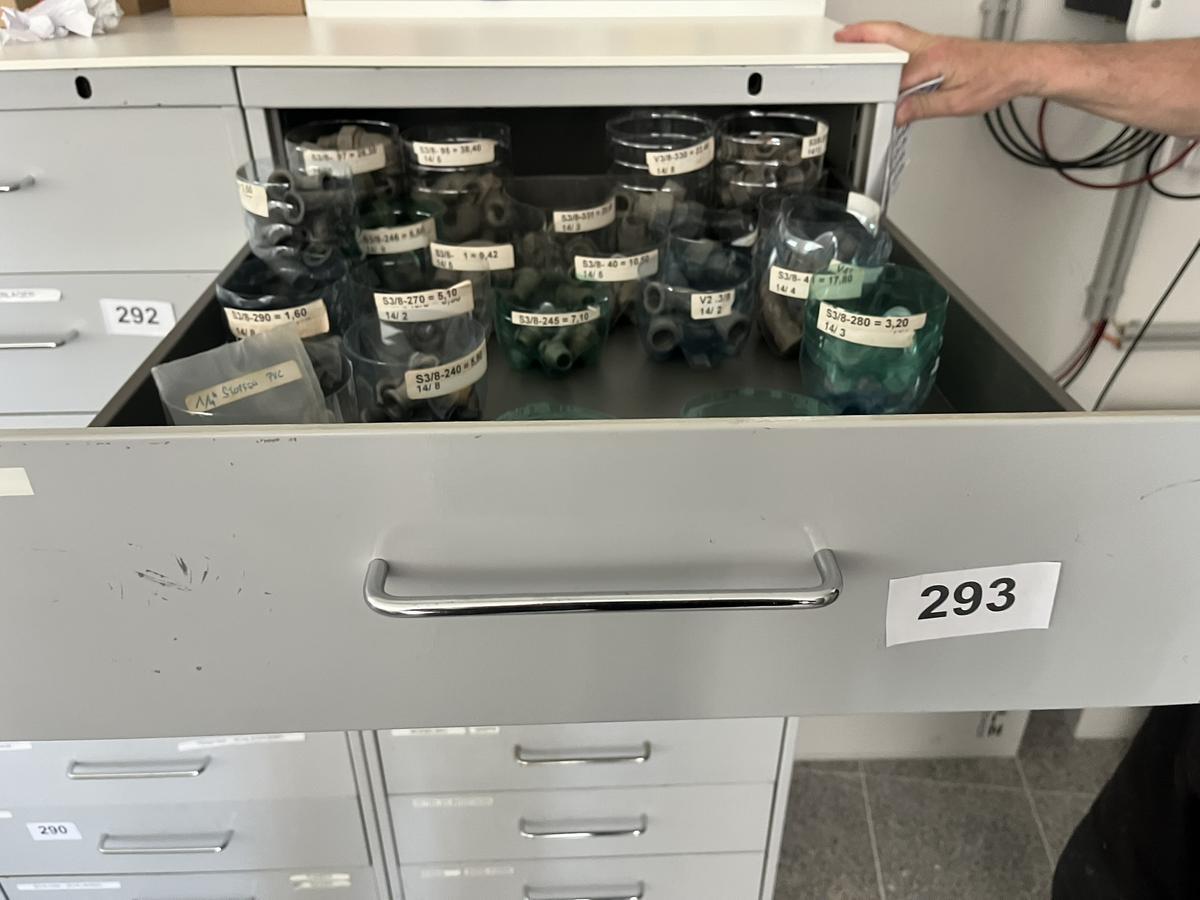 Ladeninhalt Gewindefittinge 3/8 Zoll diverse